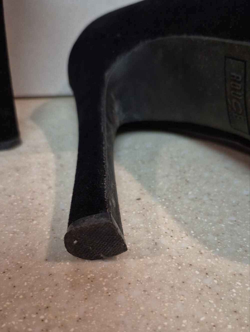 Rouge Helium Black Suede Platform Pumps Size 8 - Picture 8 of 11